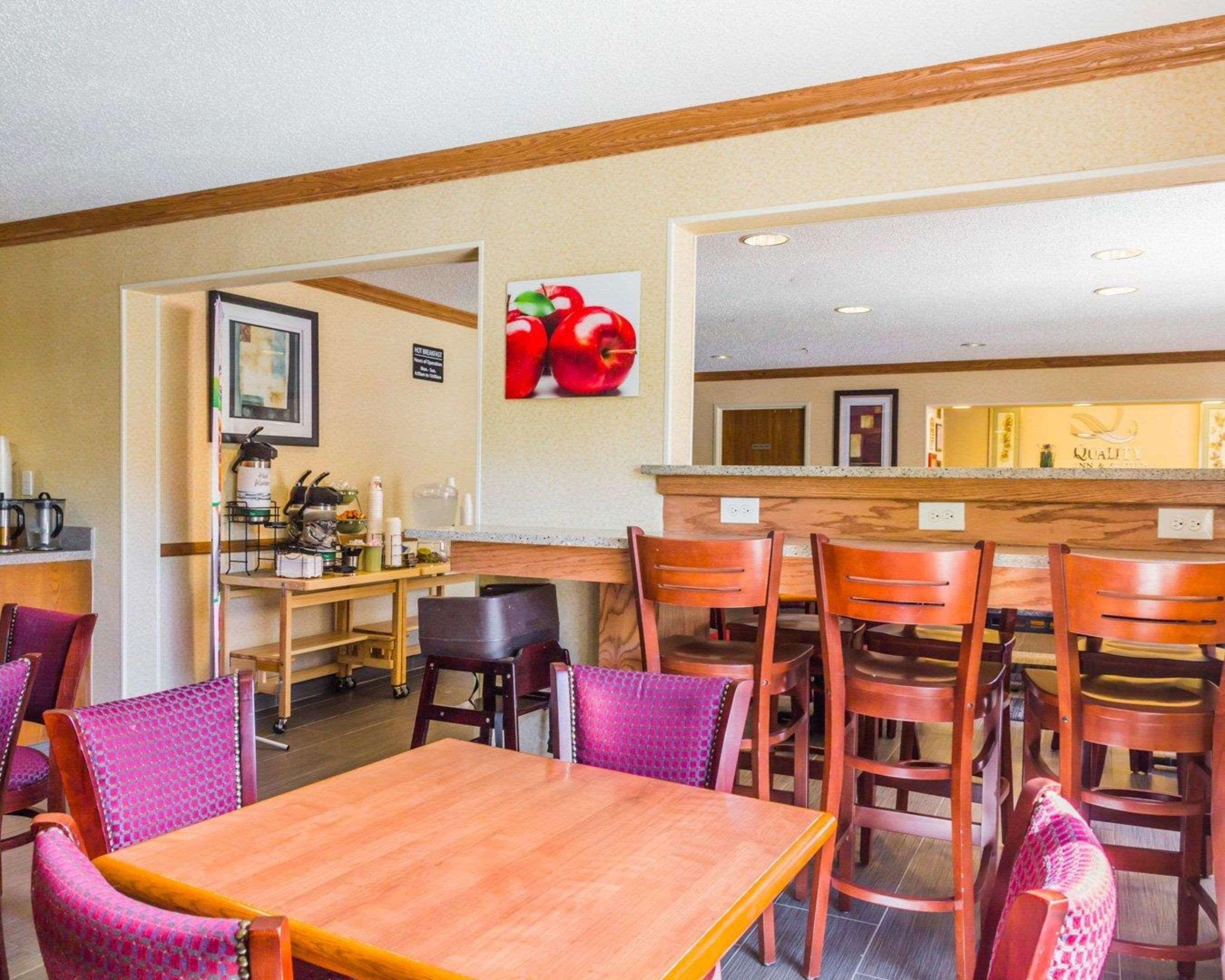 Quality & Golden - Denver West Hotel 2*