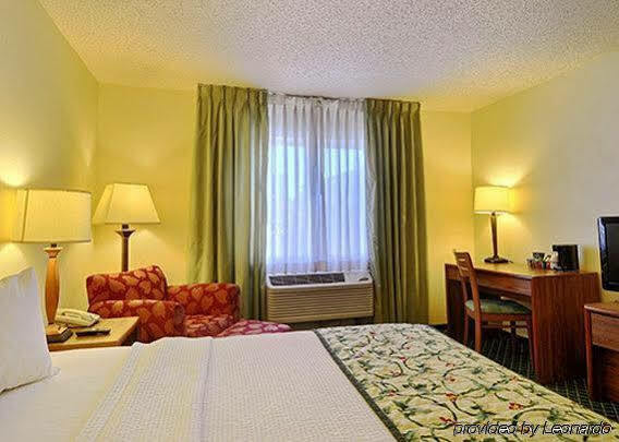 Quality & Golden - Denver West Hotel
